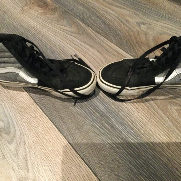 Black and Gray High-Top Vans - Picture 7 of 7